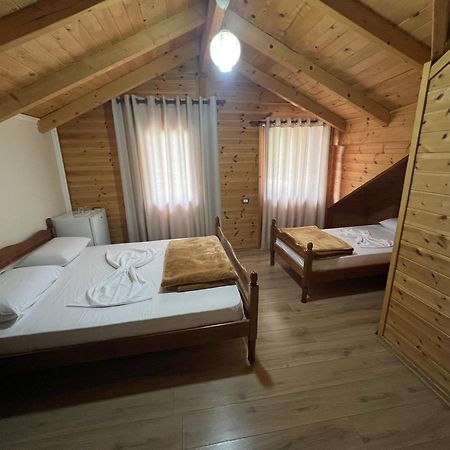 Vila Pepaj Razem Razëm Exterior foto