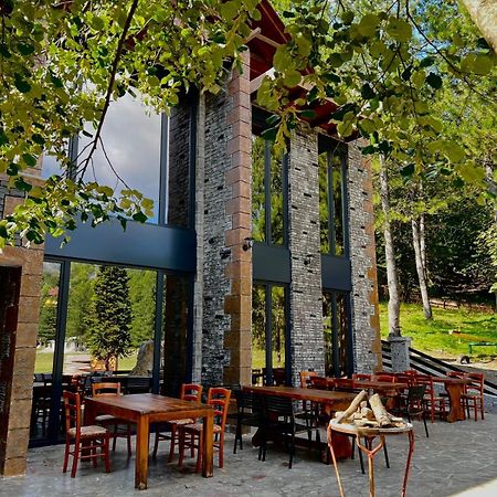 Vila Pepaj Razem Razëm Exterior foto