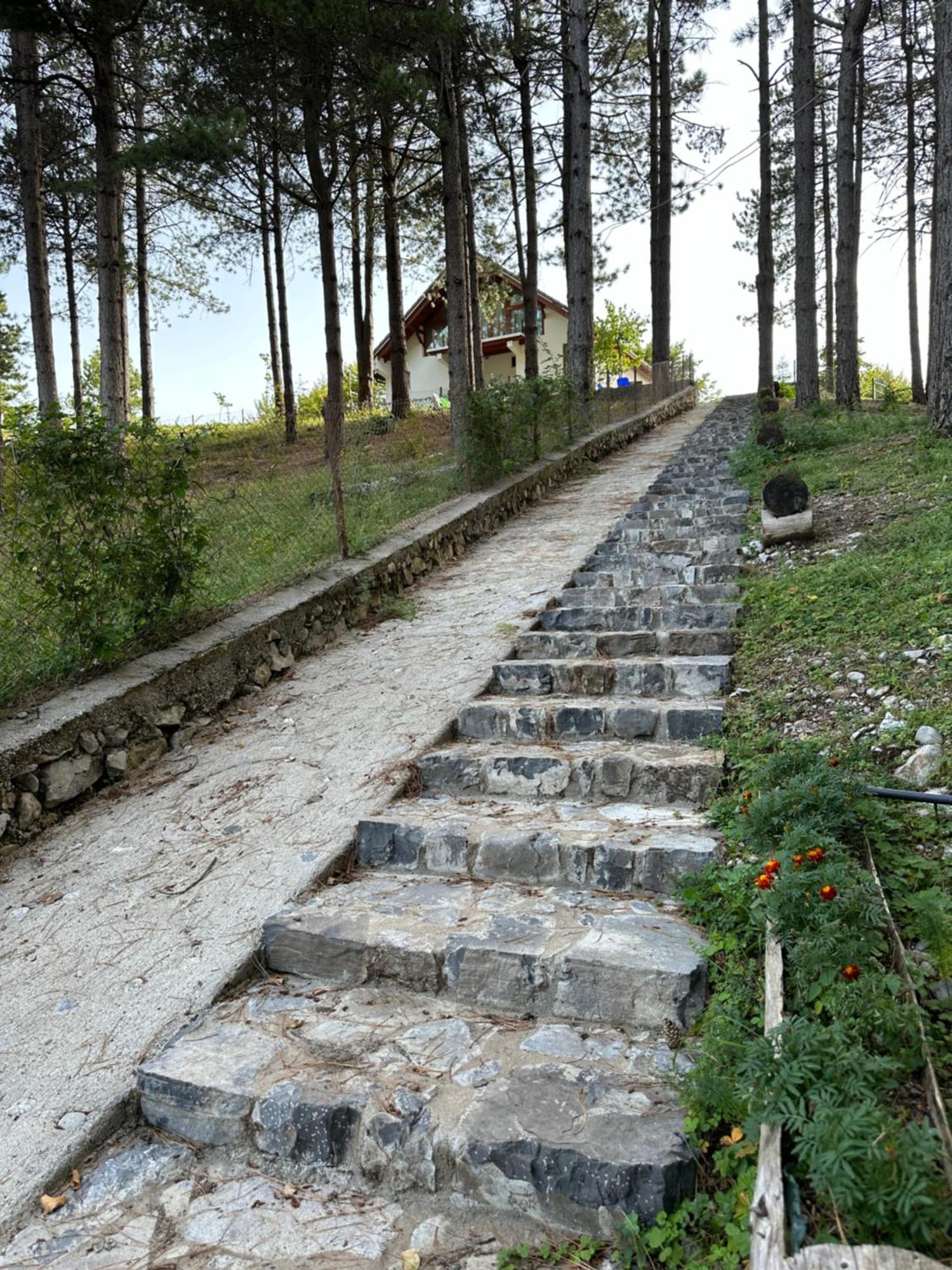 Vila Pepaj Razem Razëm Exterior foto